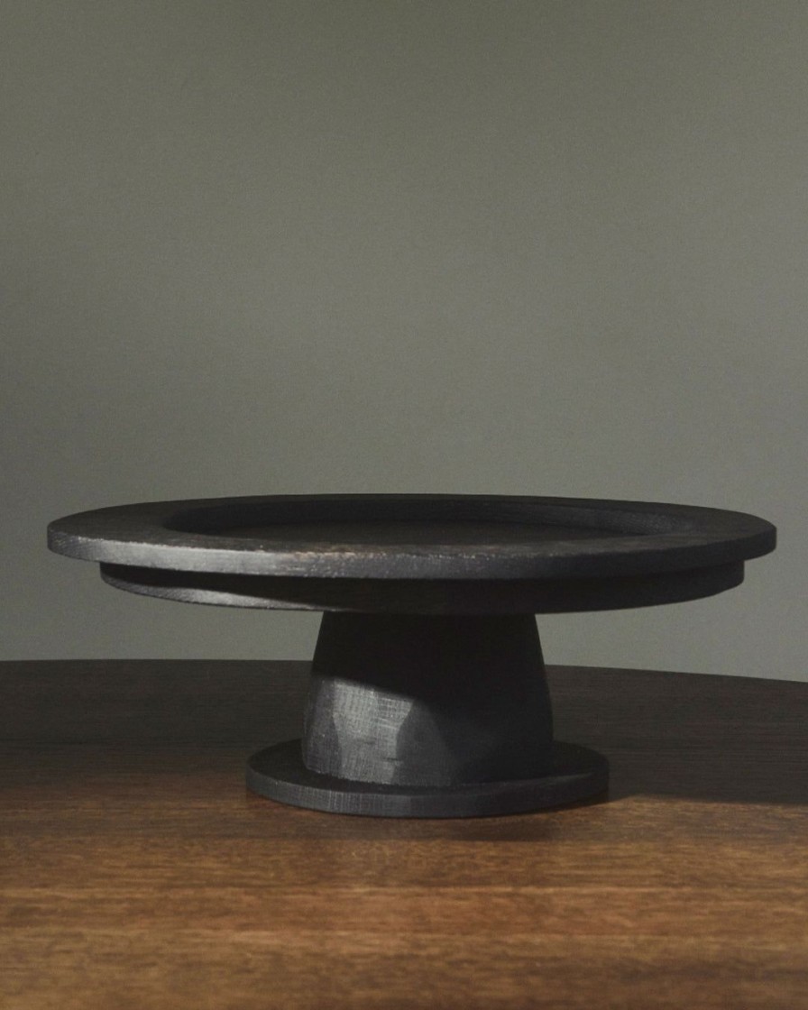 Interior Fora Projects | C&J Wooden Pedestal Plate