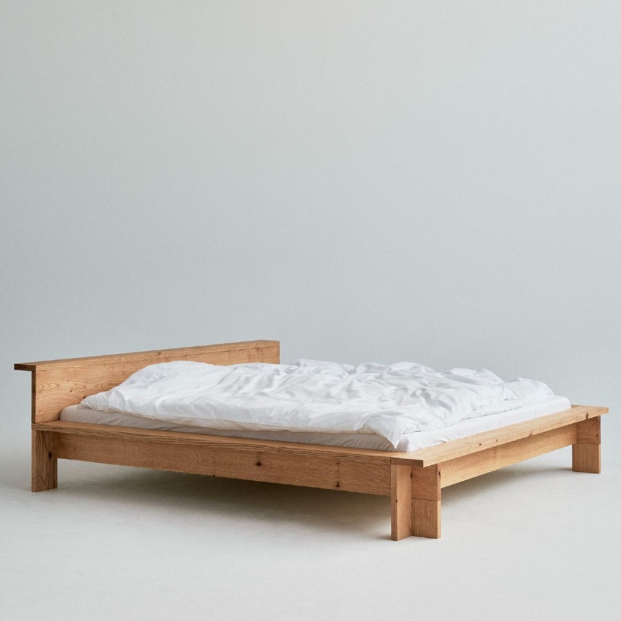 Mobler RYE Sleep | Hem Bed Frame|Oiled Red Oak