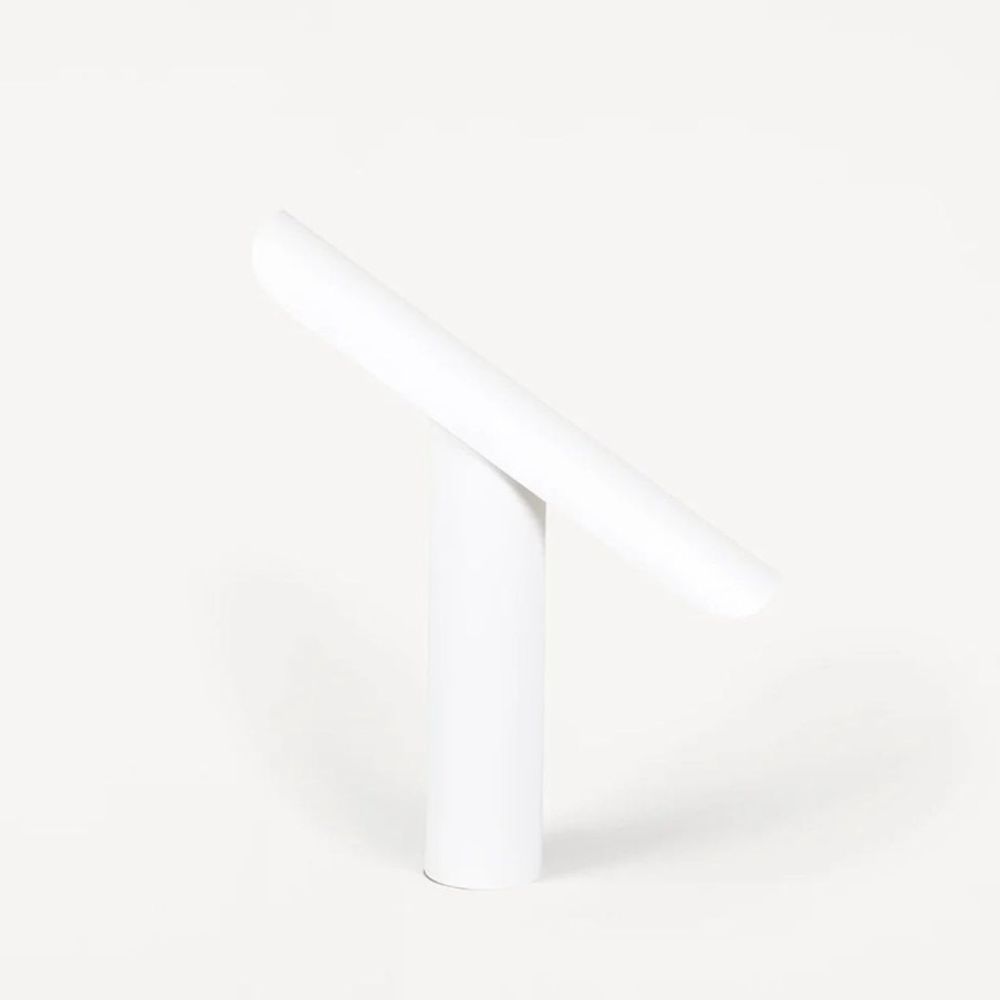 Belysning FRAMA | T-Lamp|White