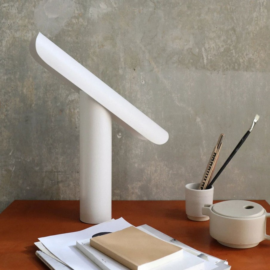 Belysning FRAMA | T-Lamp|White